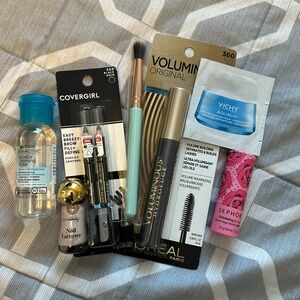 Make up bundle! Everything is new in packaging